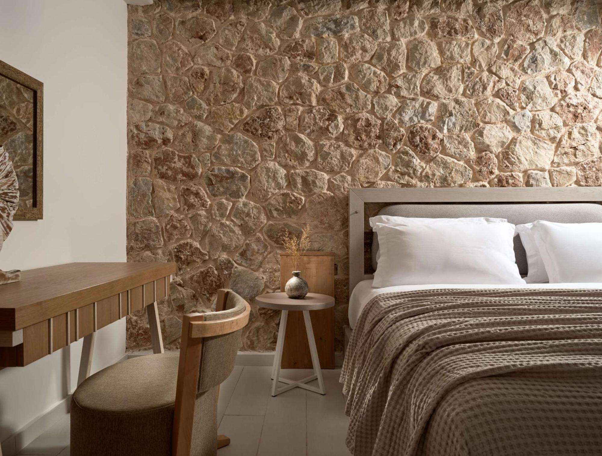Sea Breeze Santorini Resort, Curio By Hilton Resort 5*