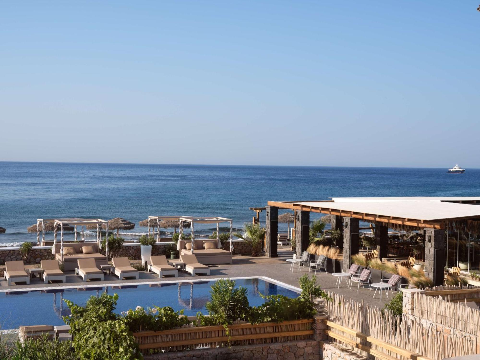 Sea Breeze Santorini Resort, Curio By Hilton Resort